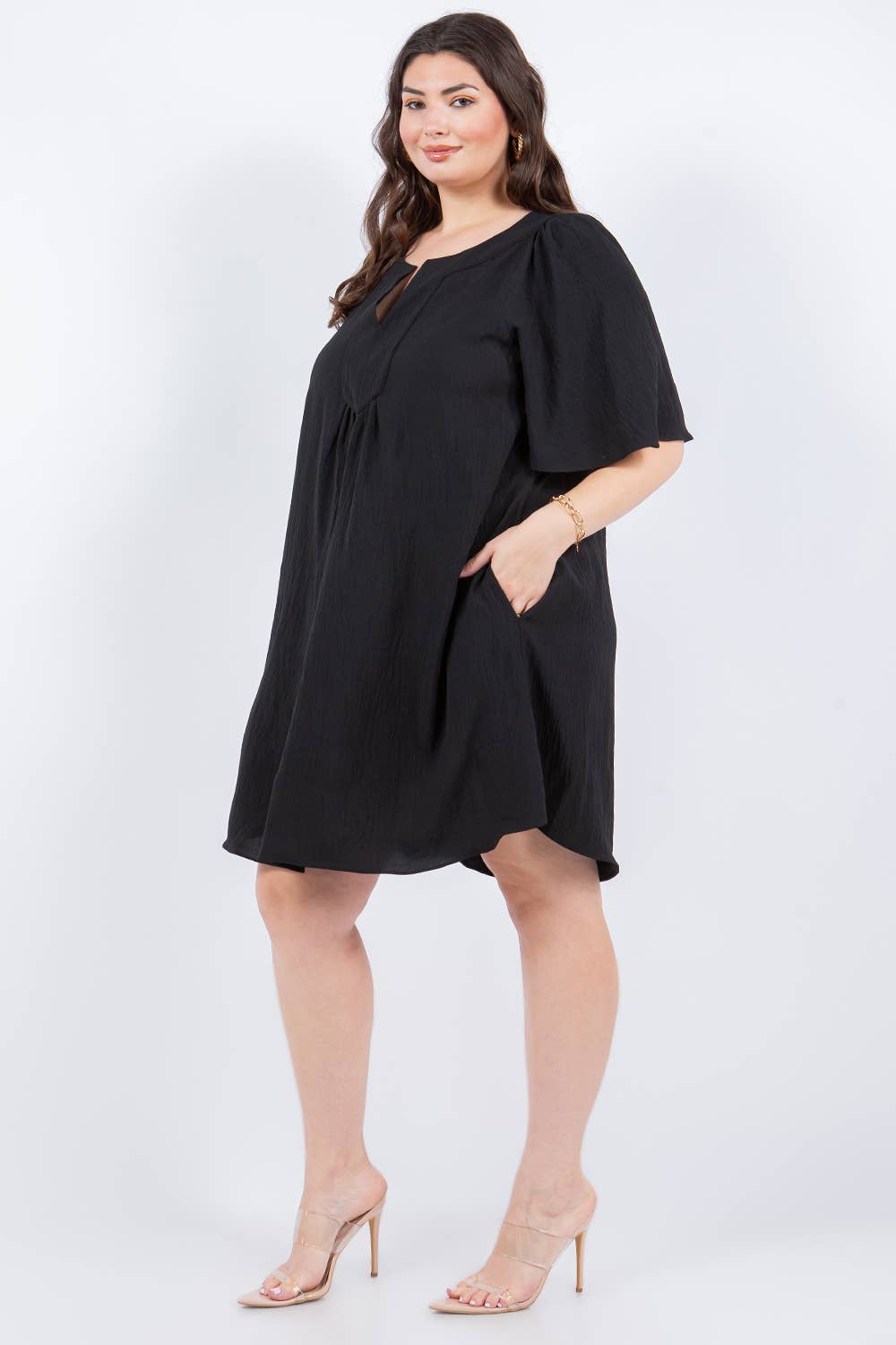 Plus Size Short Sleeve V-neck Dress