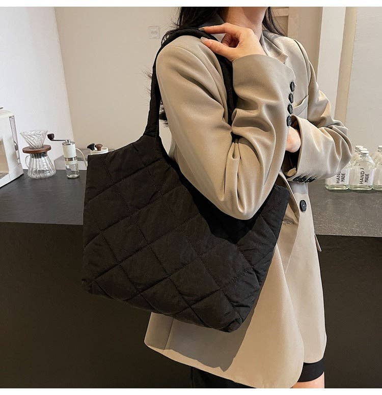 Large Capacity Puffer Handbag